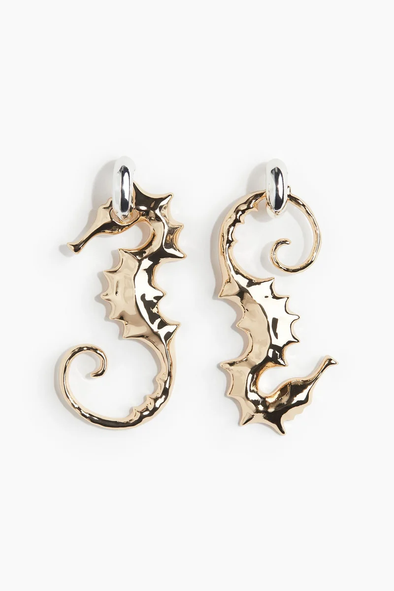 H&M Seahorse-pendant earrings